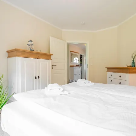Vakantiehuis Haubenlerche 15 *